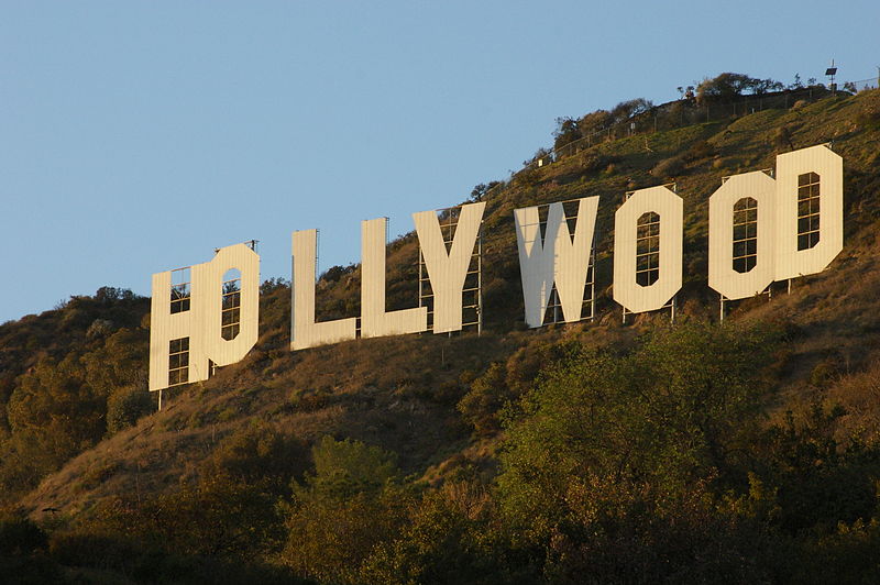 File:HollywoodSignJAN09.jpg