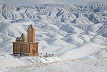 הכנסייה הקתולית הארמנית על־שם יוחנן בן זבדי בכפר סהרל (פר') שבמחוז צופיאן (פר'), אזור שבסתר (פר'), מזרח אזרבייג'ן, איראן. ינואר 2019.