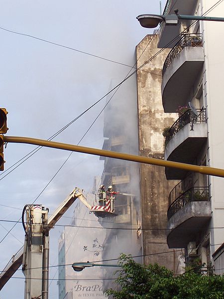 File:Incendio-once-buenos-aires-2008-9.JPG