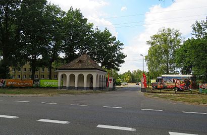 Jak dojechać komunikacją do Julinek - O miejscu docelowym