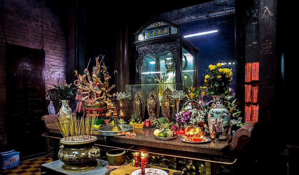 Jade Emperor Pagoda Saigon (238621179)