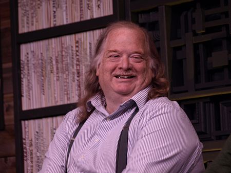 Jonathan Gold 16211971118.jpg