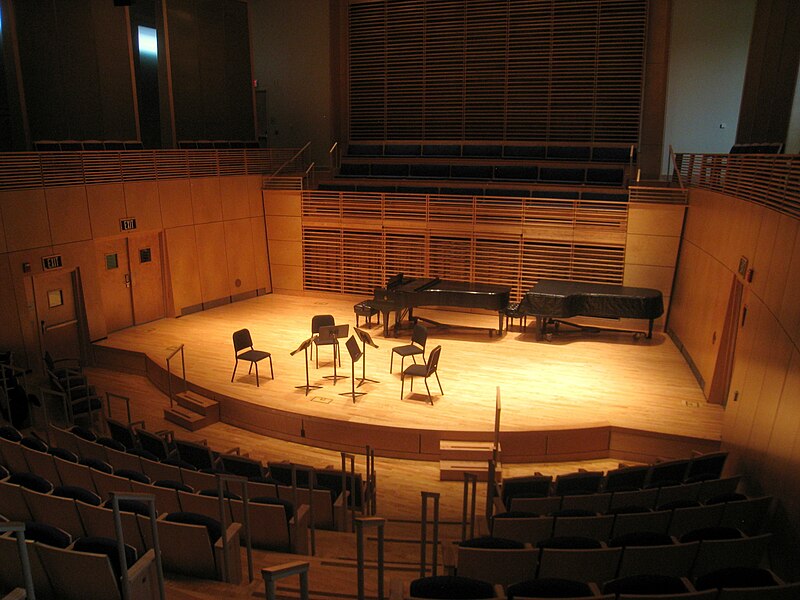 File:Kanbar Auditorium, Studzinski Recital Hall, Bowdoin College - IMG 9745.JPG