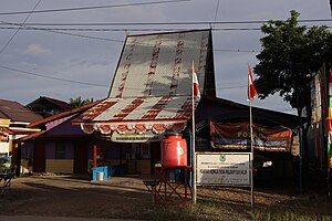 Kantor kepala desa Palampitan Hilir