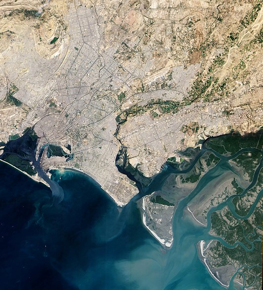 Karachi ali 2010008 lrg.jpg