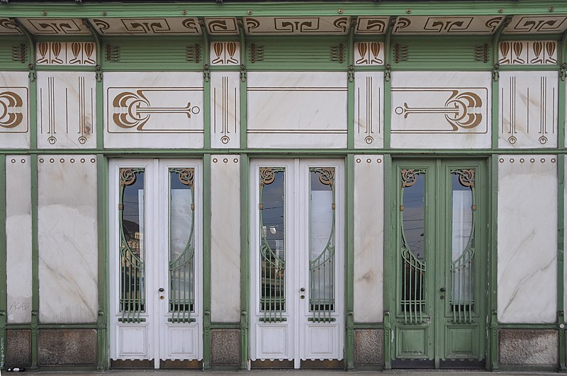 File:Karlsplatz Stadtbahn Station von Otto Wagner 6.JPG