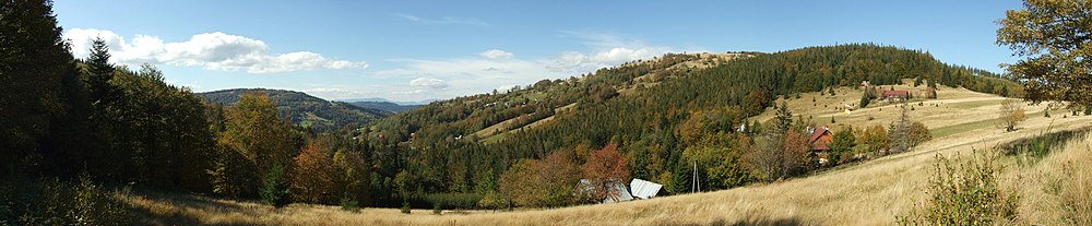 Koszarawa Bystra i przełęcz Klekociny