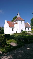 Widok na kościół z południowego zachodu