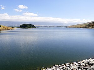 Lake Opuha: Geographie, Geschichte, Staudamm