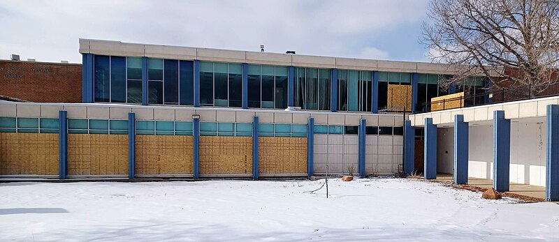 File:Library, Colorado Heights University 2023-01-30.jpg