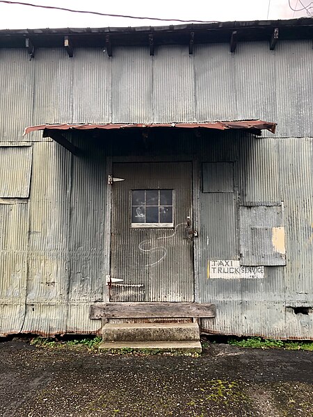 File:Main Street, Bryson City, NC (31706363097).jpg