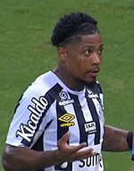 Cortado da Copa, artilheiro do Campeonato Russo contesta técnico