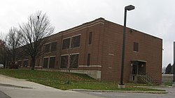 Marquette School in South Bend, Ostseite.jpg