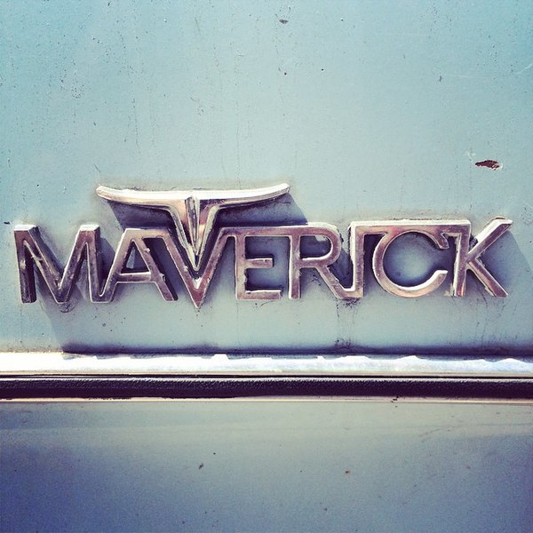 Ford Maverick emblem