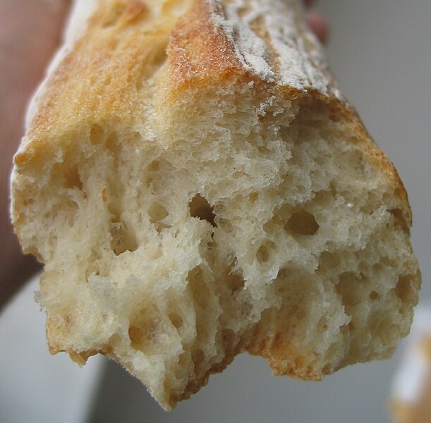 File:Mie Baguette de tradition France.jpg