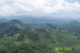 Vista aérea del monte Tonkoui.