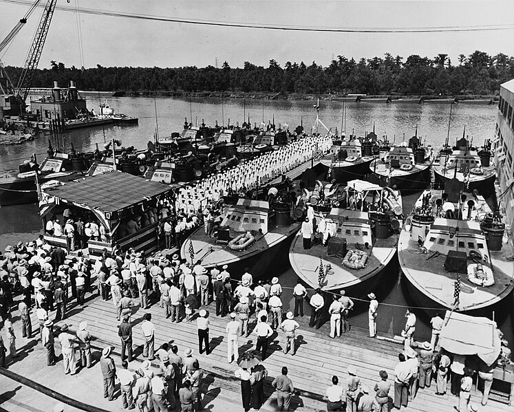 File:Motor Torpedo Boat Squadron 23, New Orleans, 1942.jpg