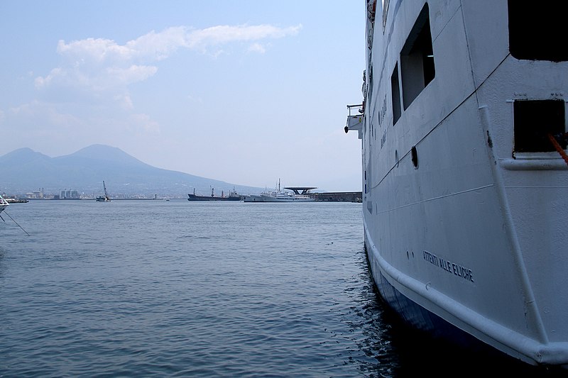 File:Naples, Italy, The Bay of Naples and Mt. Vesuvius.jpg