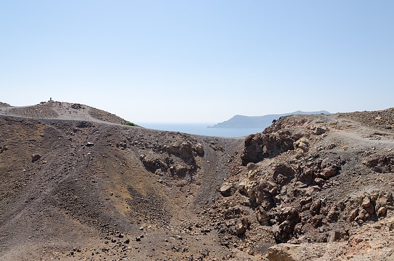 File:Nea Kameni volcanic island - Santorini - Greece - 10.jpg