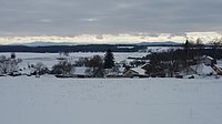 Čeština: Novohradské hory a Slepičí hory při pohledu z Lišovského prahu – od Hlincové Hory, okres České Budějovice. English: Novohradské mountains and Slepičí hory (Hen mountains) as seen from the north (from Hlincová Hora). České Budějovice District, South Bohemian Region, Czechia.