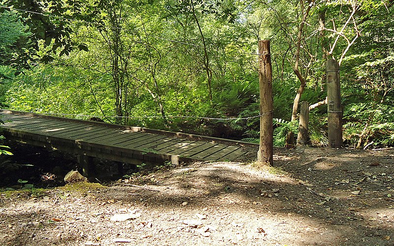 File:Over bridge to Post 3 - geograph.org.uk - 2443742.jpg