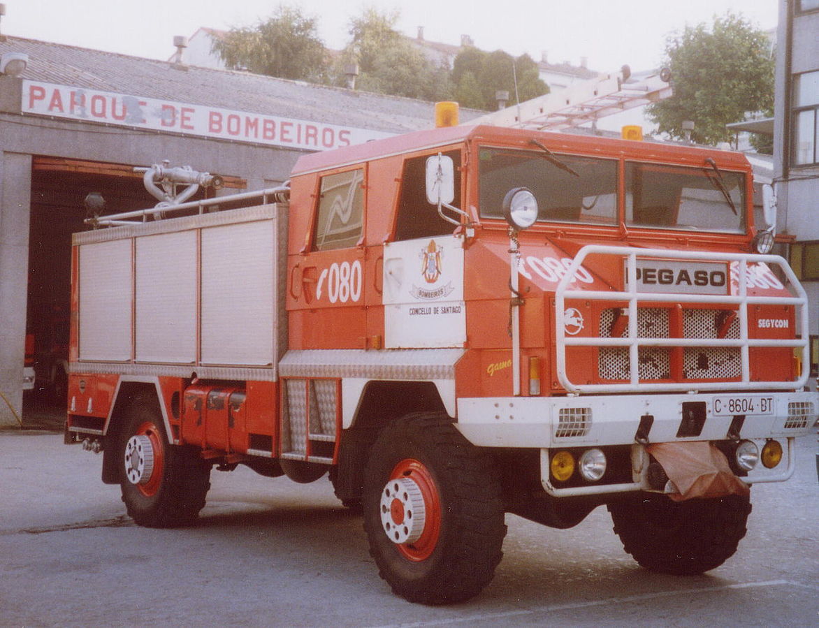 pegaso 3050 6x6