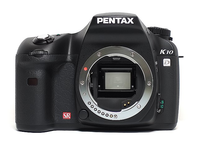 Pentax K10D APS-C digital SLR with lens removed
