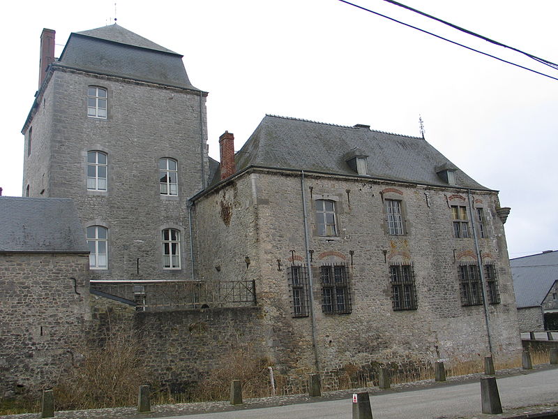 File:Philippeville - Roly - Château-ferme place de Roly 8 (12-2013) 029.JPG