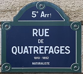 Voir la plaque.