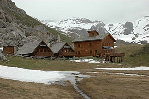 Blick auf die Hütte