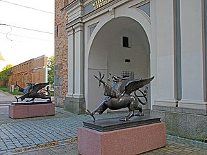 Rostocker Stadtbefestigung: Geschichte der Rostocker Stadtbefestigung, Landtore, Strandtore