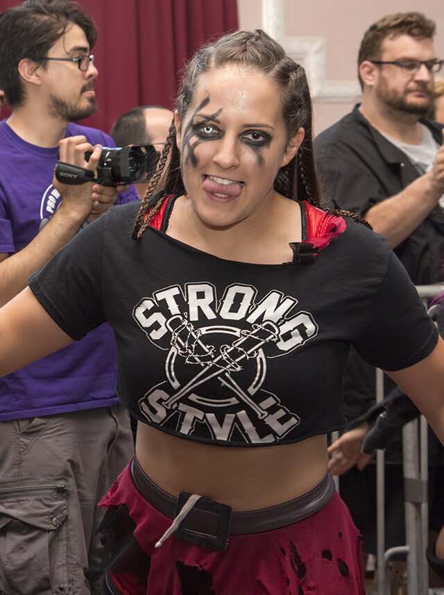 Sarah Logan - Wikipedia