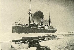 SS Senatörü ice.jpg