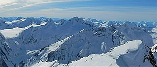 <span class="mw-page-title-main">Scylla Mountain</span> Mountain in the country of Canada