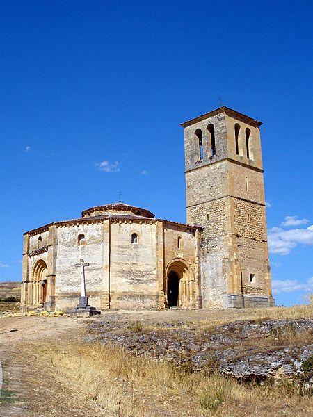 File:Segovia - La Vera Cruz 05 - exterior.jpg