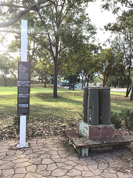File:St Marys Lang Park Munitions factory monument.jpg