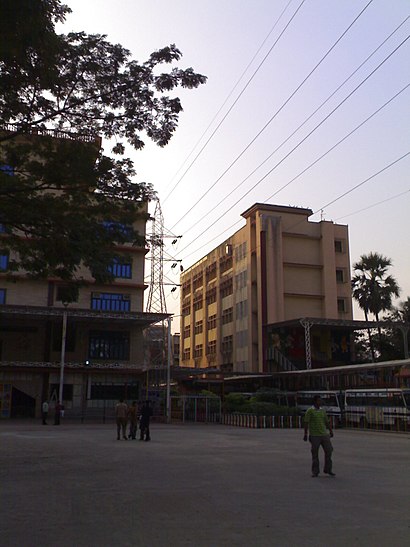 How to get to Thakur Vidya Mandir with public transit - About the place