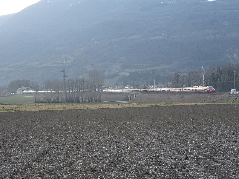 File:Thalys-st-jean-de-la-porte4.jpg