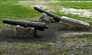 The Twin Sisters cannons.jpg