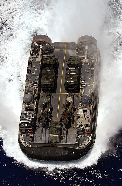 File:US Navy 040720-N-6811L-228 A Landing Craft Air Cushion (LCAC) assigned to the Swift Intruders of Assault Craft Unit Five (ACU-5) heads to the beach during amphibious assault training in support of RIMPAC 2004.jpg