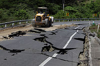 Destrucción de la carretera del cantón Jama