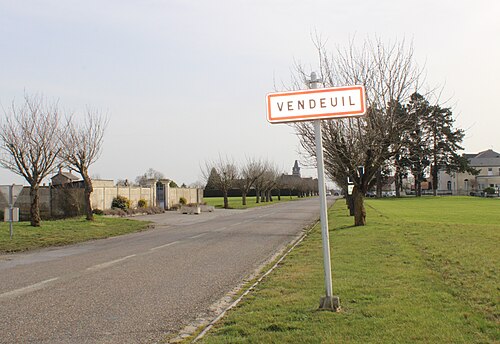 Plombier dégorgement canalisation Vendeuil (02800)