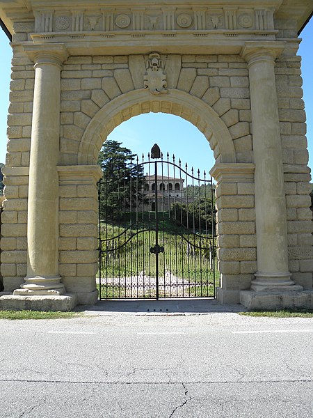 File:Villa dei Vescovi (Luvigliano, Torreglia) 05.jpg