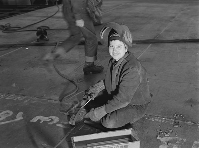 A "Wendy the Welder" at the shipyard
