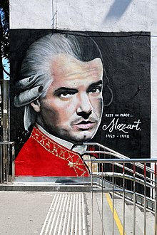 Falco with Mozart outfit Wien - Falco-Graffiti von Lush Sux.JPG