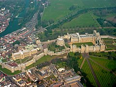 Windsor Castle from the air.jpg