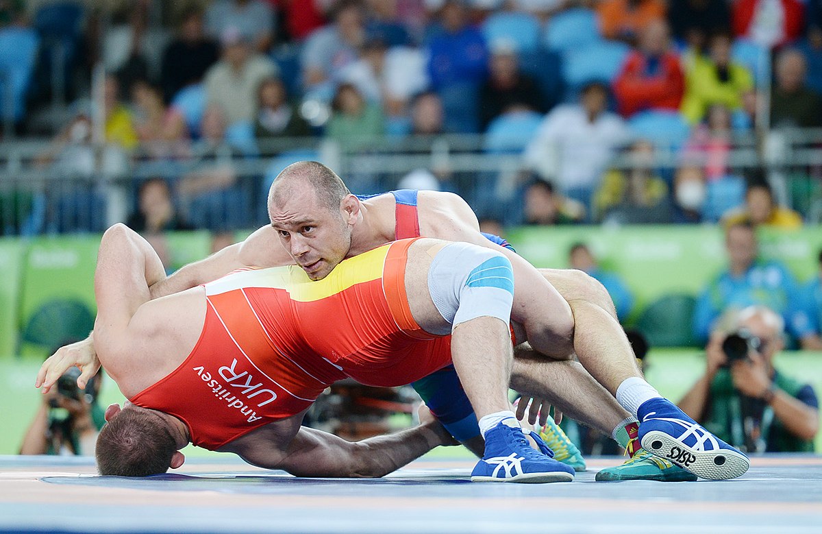 ancient greek olympics wrestling