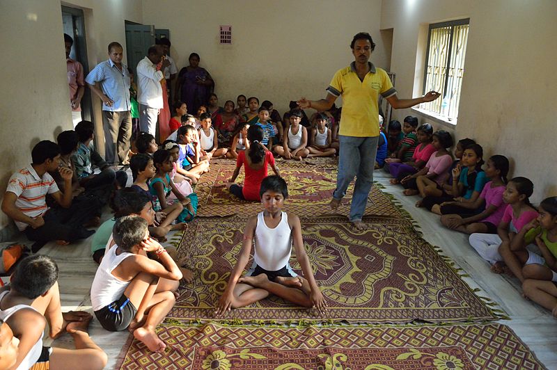 File:Yoga Class - Nisana Foundation - Chamrail - Howrah 2013-08-24 2076.JPG