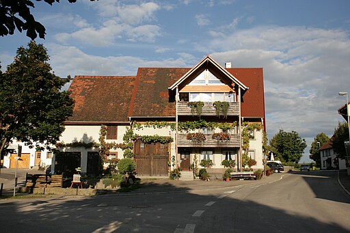 Überlingen Hödingen - Brunnenstraße-Dreilindenstraße 02 ies