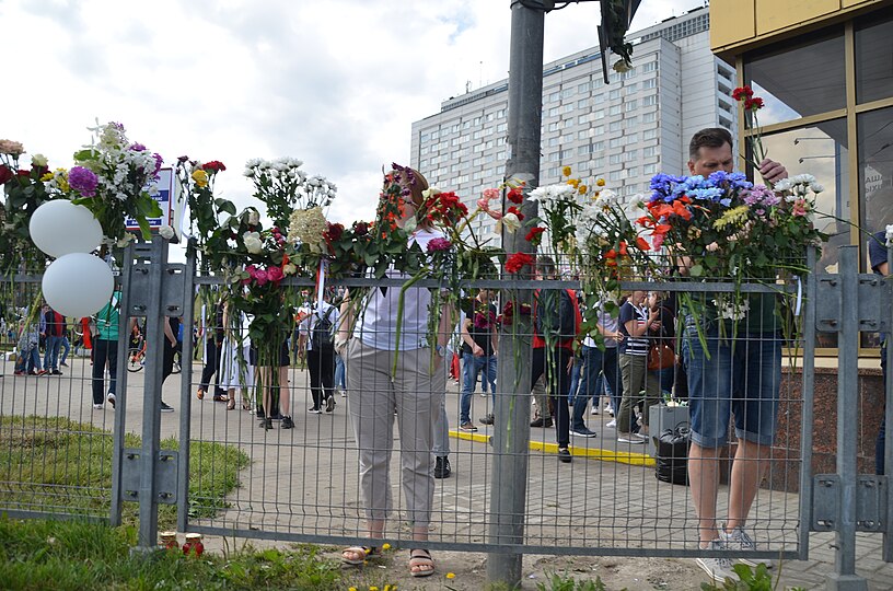 Митинг памяти Александра Тарайковского, метро Пушкинская, Минск, 15 августа 2020 38.jpg